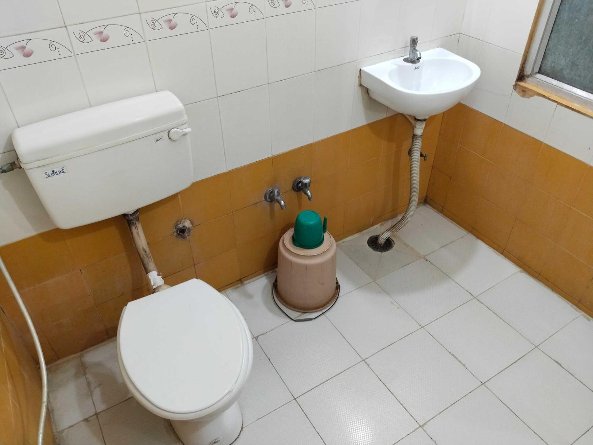 Hotel O Sri Vijaya Palace Lodging Bangalore Bagian luar foto